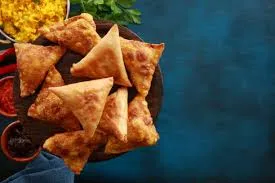 Onion Samosa (4Pcs)