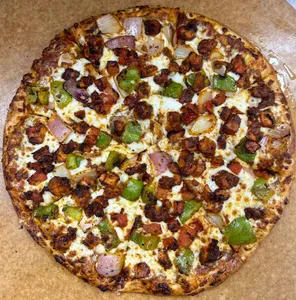 Kadai Chicken Pizza